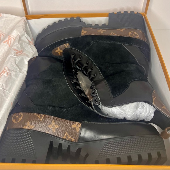 **NEW IN BOX**Louis Vuitton Laureate Platform Boots size 40/US 9.5 Made in Italy - Picture 7 of 10